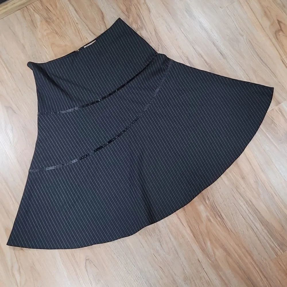 🔺️Doki Geki Black Pinstripe Flare Skirt Large